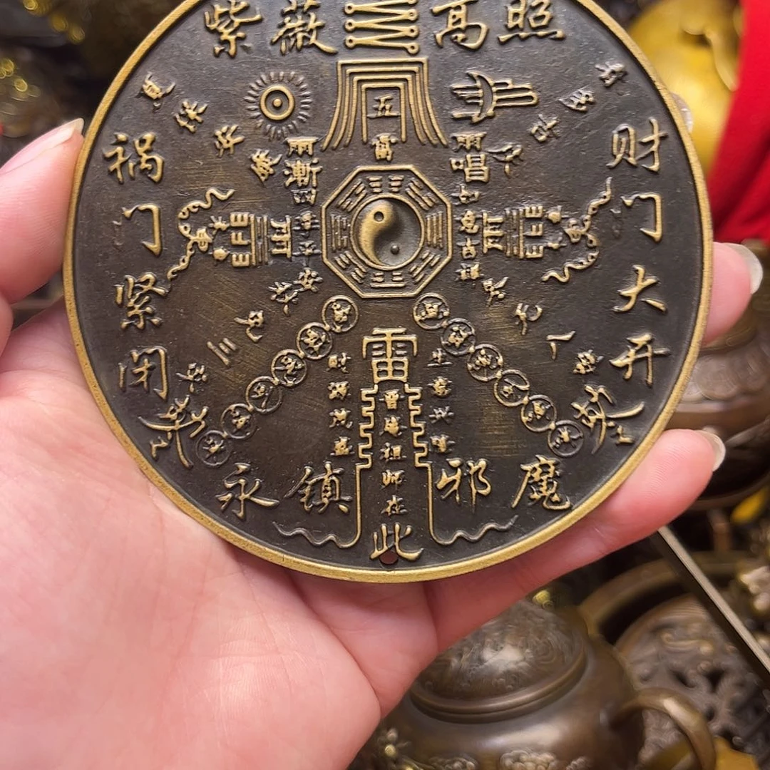 精美铜器批发档口