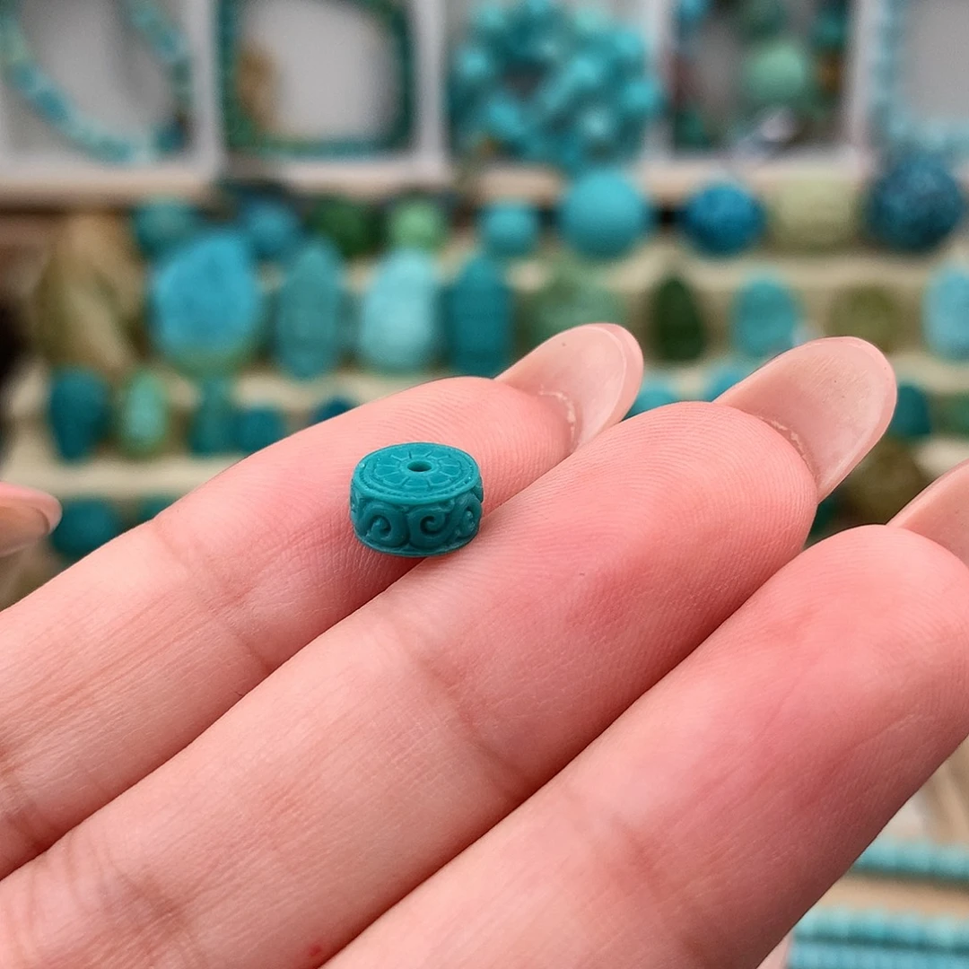 未镶嵌绿松石珠宝奇石