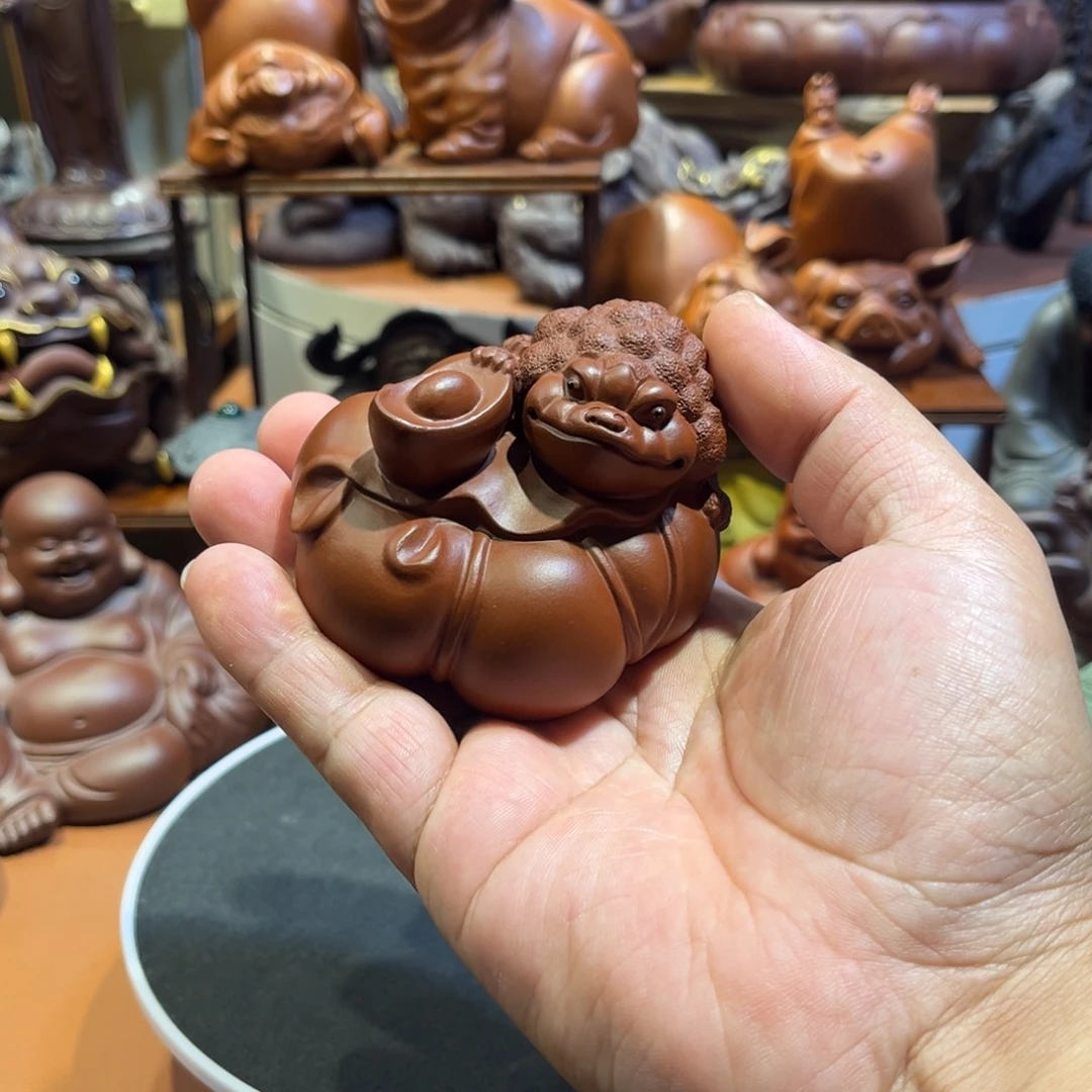紫砂茶宠紫砂茶宠摆件。