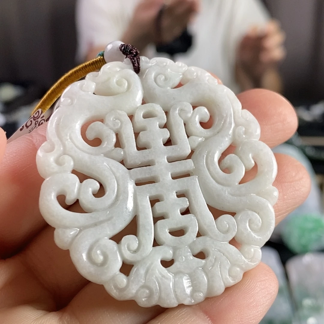 颈饰未镶嵌翡翠吊坠