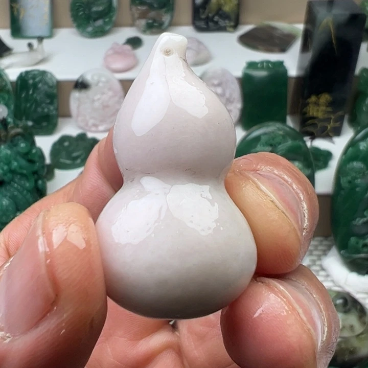 独山玉未镶嵌吊坠(不含链)