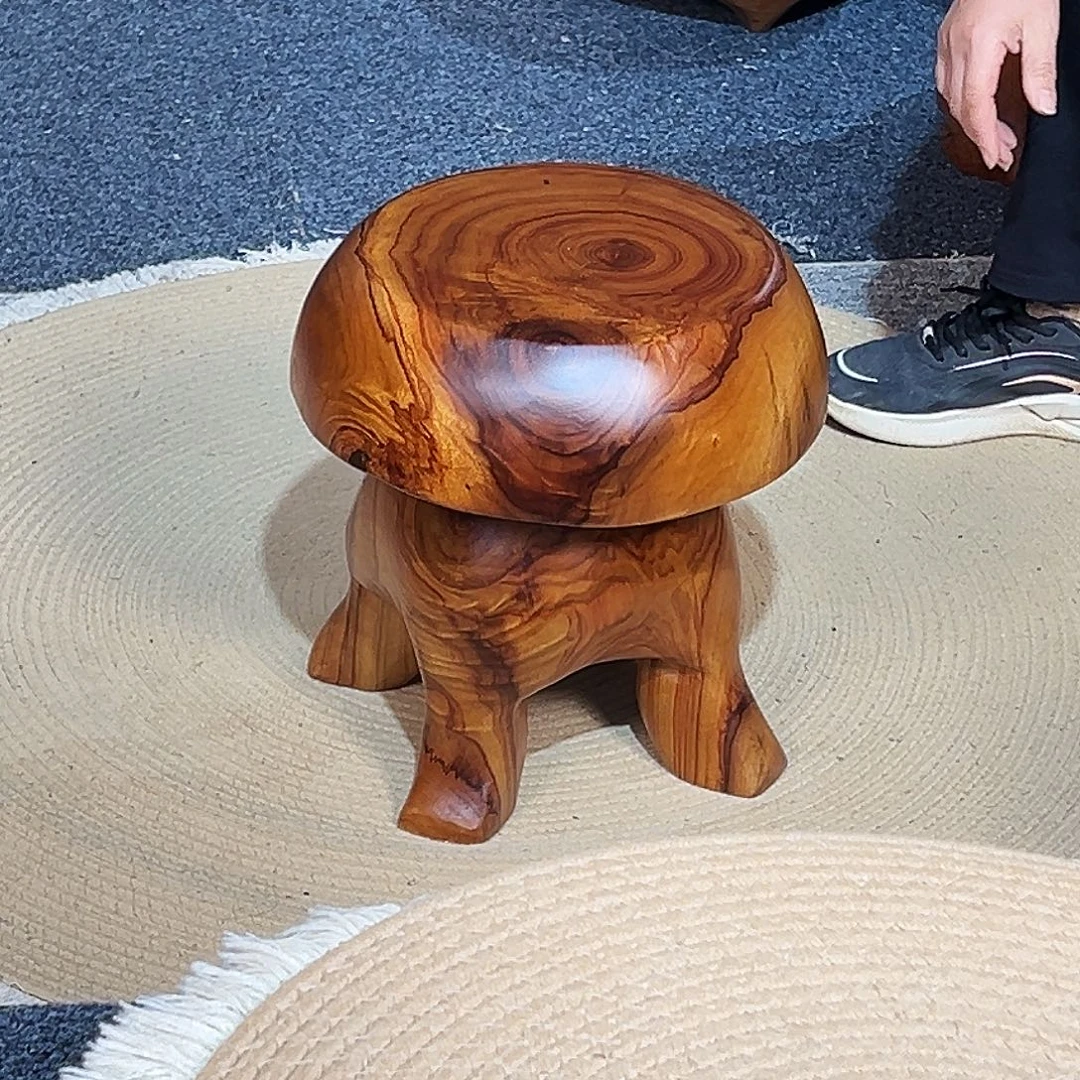 29 号香樟木尺寸：30-30-32cm