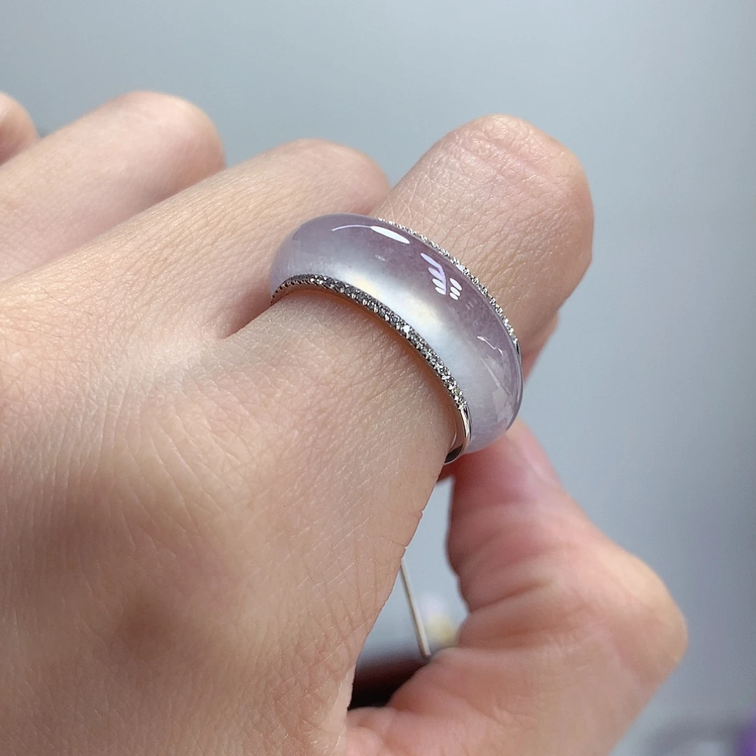 翡翠18K金镶嵌戒指13号