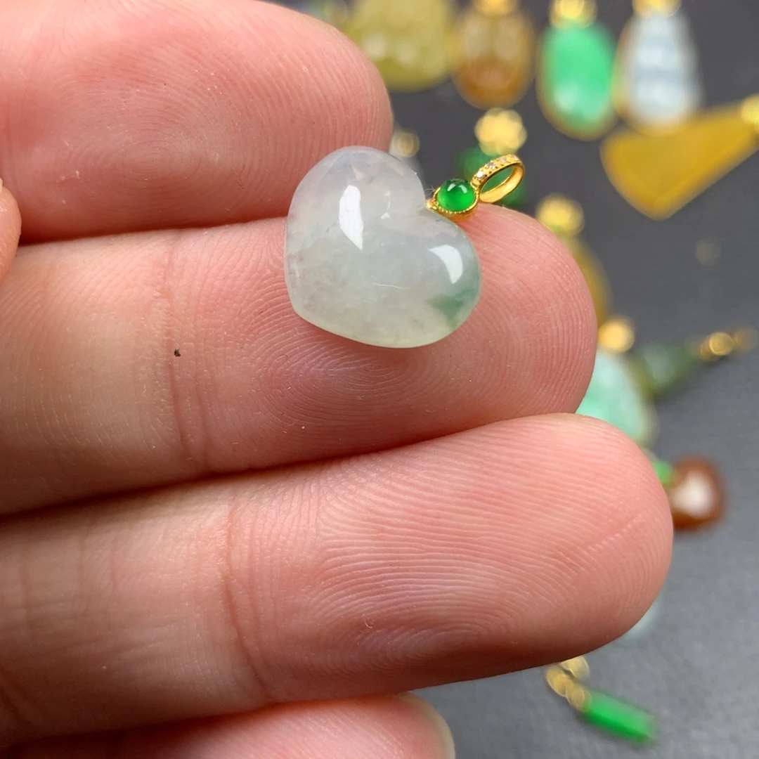 【闪购商品】颈饰18K金镶嵌翡翠翡翠