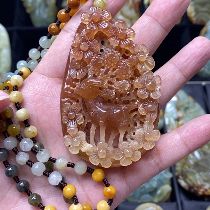 蛇纹石玉吊坠未镶嵌d**e