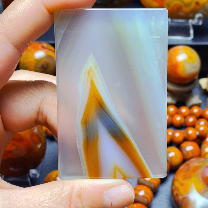 玛瑙/玉髓颈饰未镶嵌