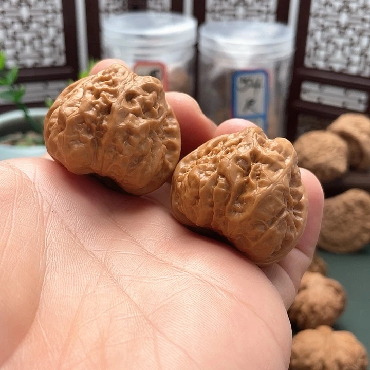 文玩核桃吊坠蛤蟆