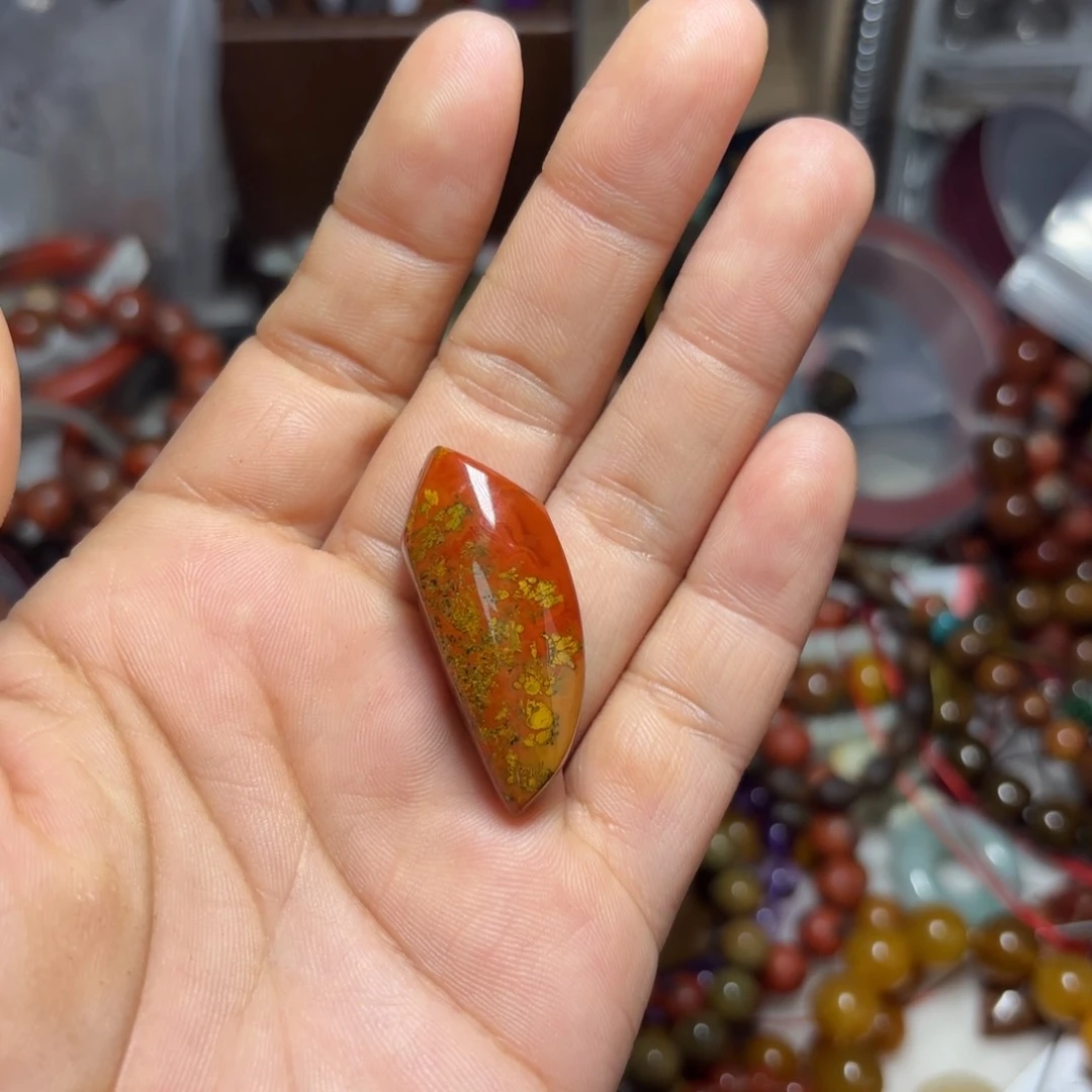 和田玉颈饰未镶嵌哆**遊