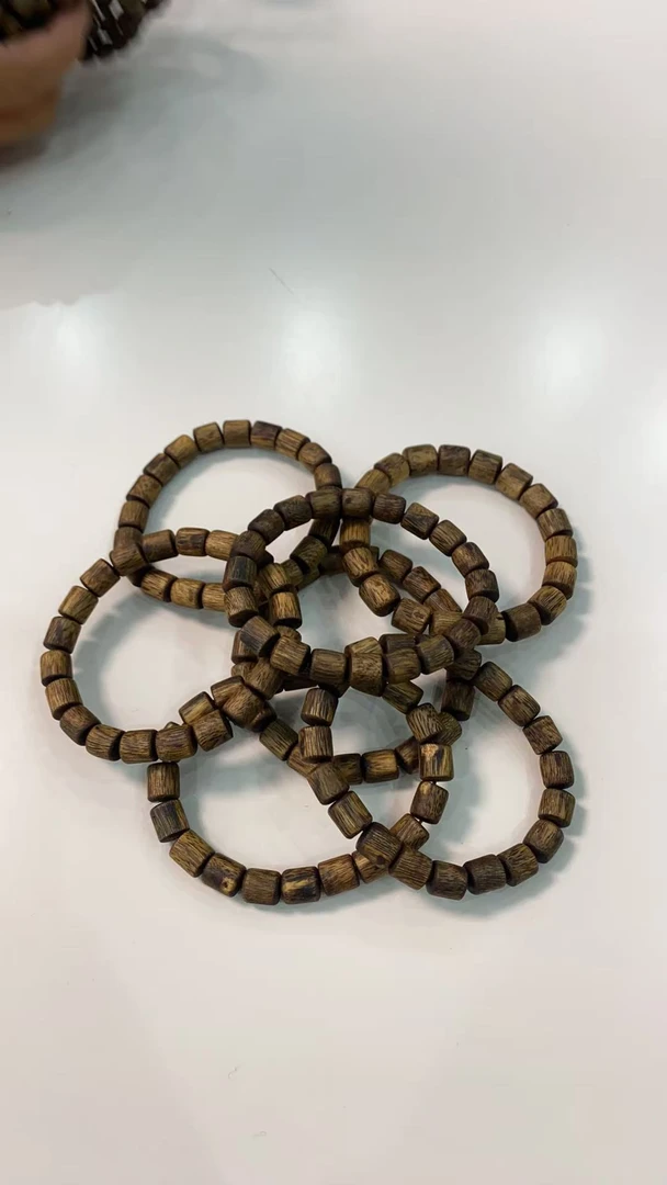 沉香沉香棋楠手串单圈/sks0032db(多样性发其一)