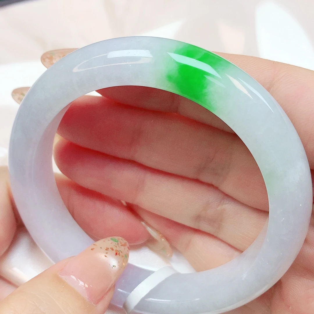 翡翠未镶嵌手镯抖音179