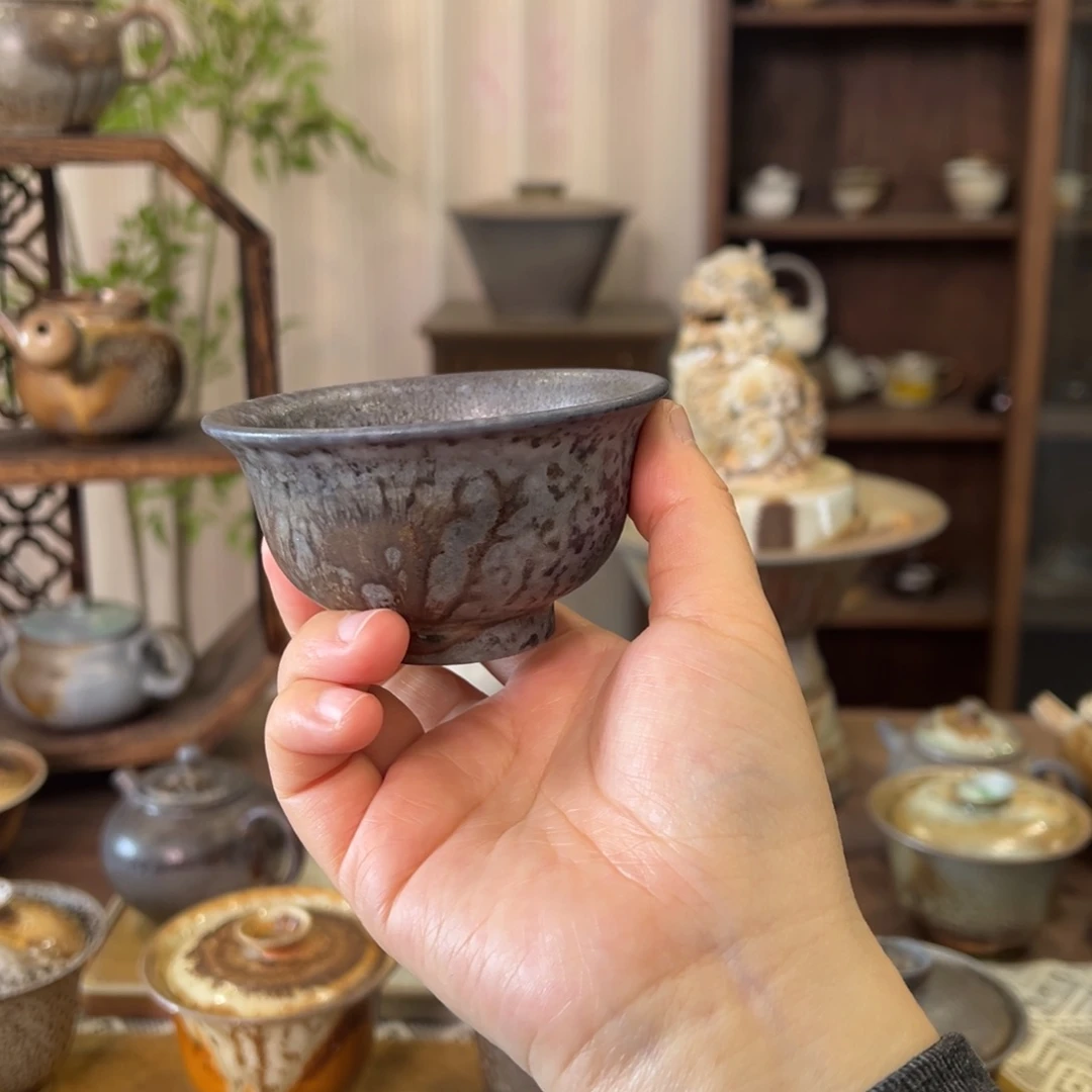 11中白精品压手杯