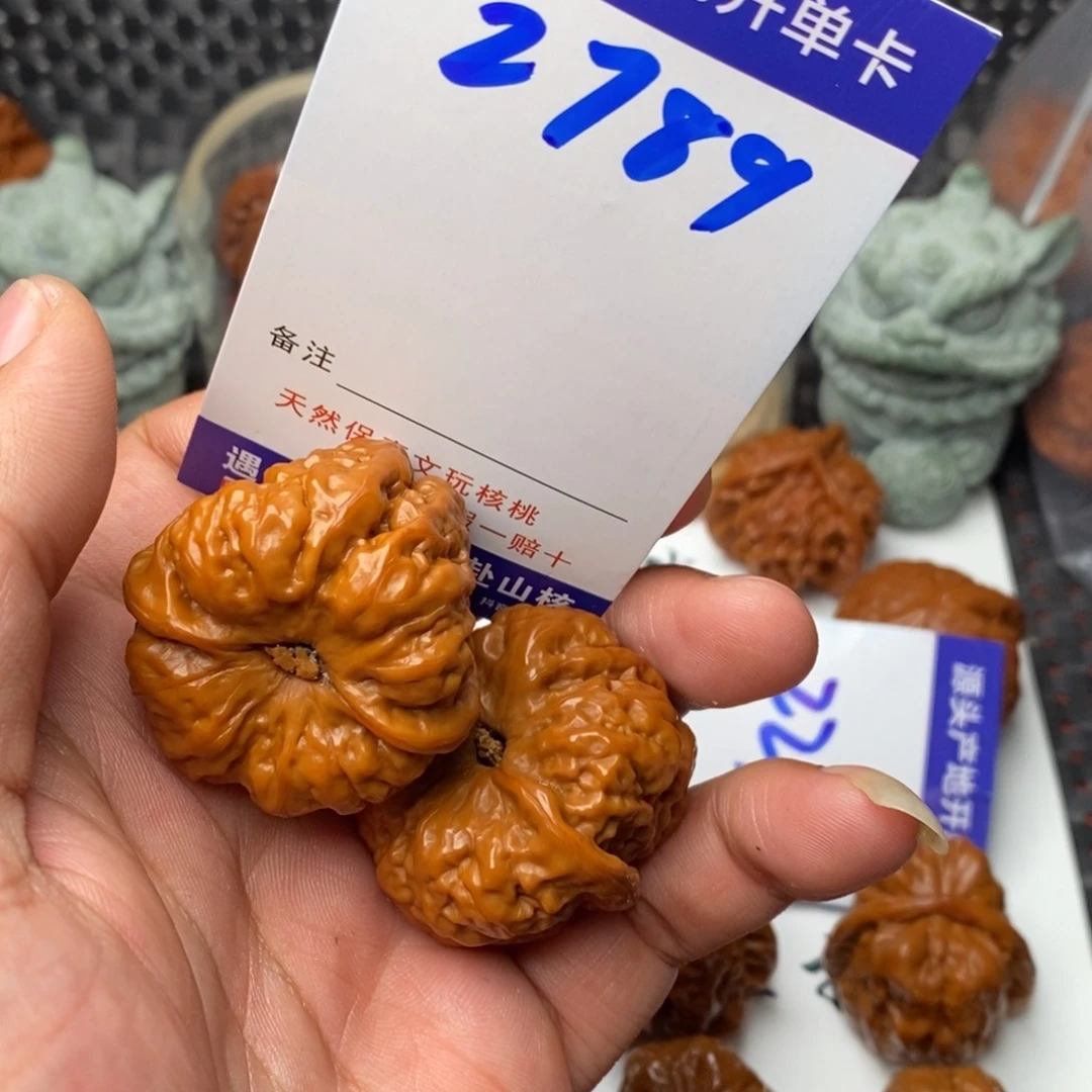 文玩核桃把件用**听核桃