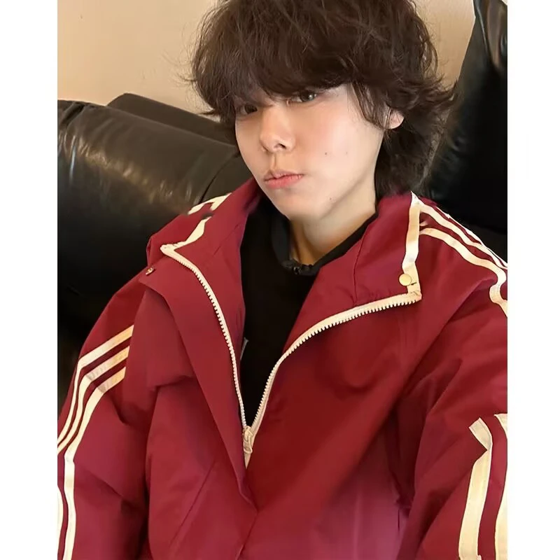 wjuanjuan开春红色外套oversize美式条纹运动夹克男款情侣棒球服