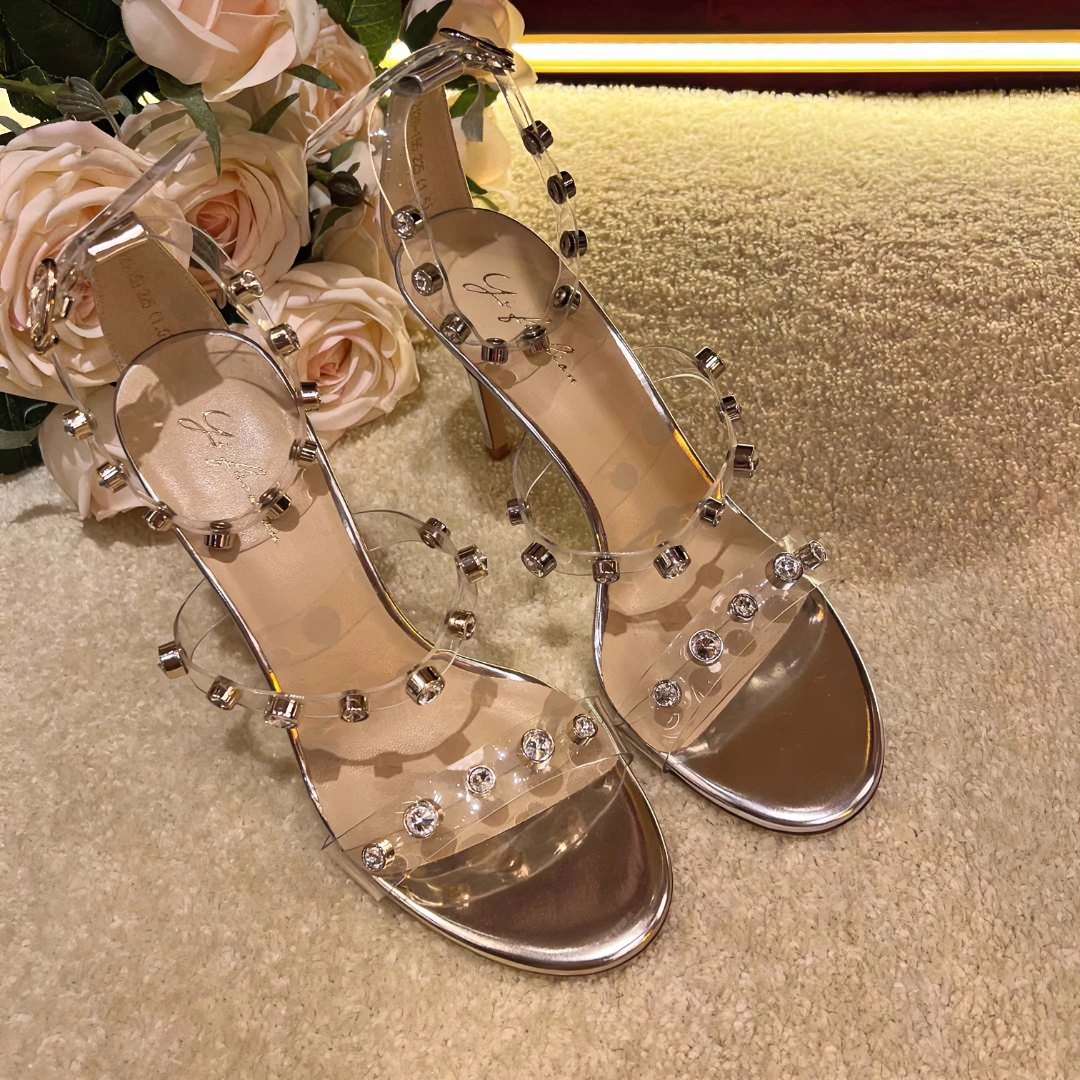 【Yi fashion】精致简约圆钻钉钉高跟鞋凉鞋 2125-155 2126-155