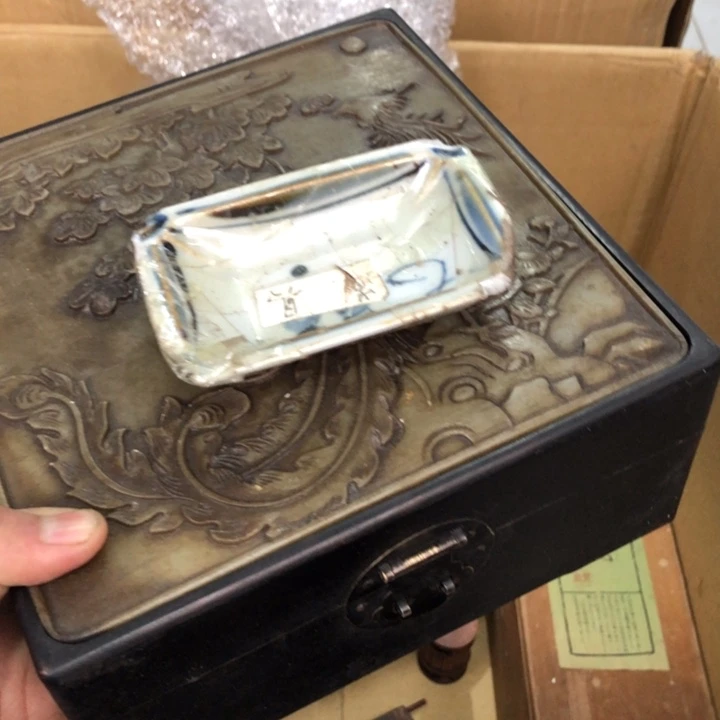 陶瓷孤品单件车里拍