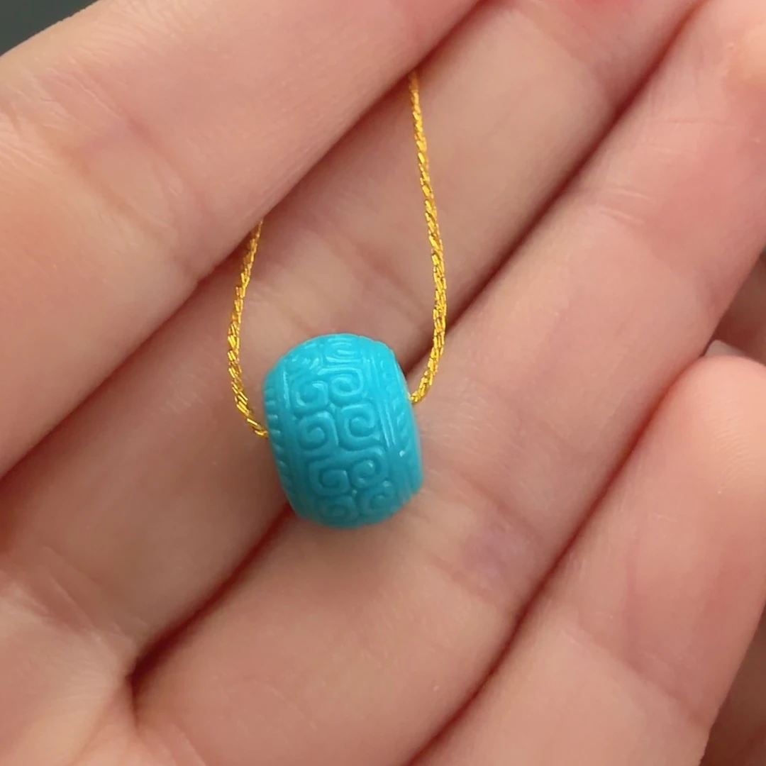 绿松石未镶嵌颈饰