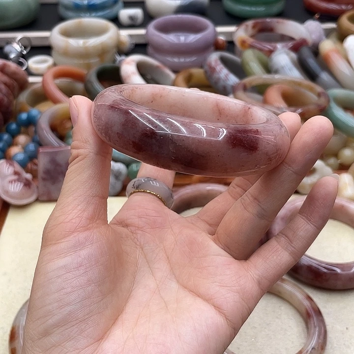 石英质玉圈口58未镶嵌三****立