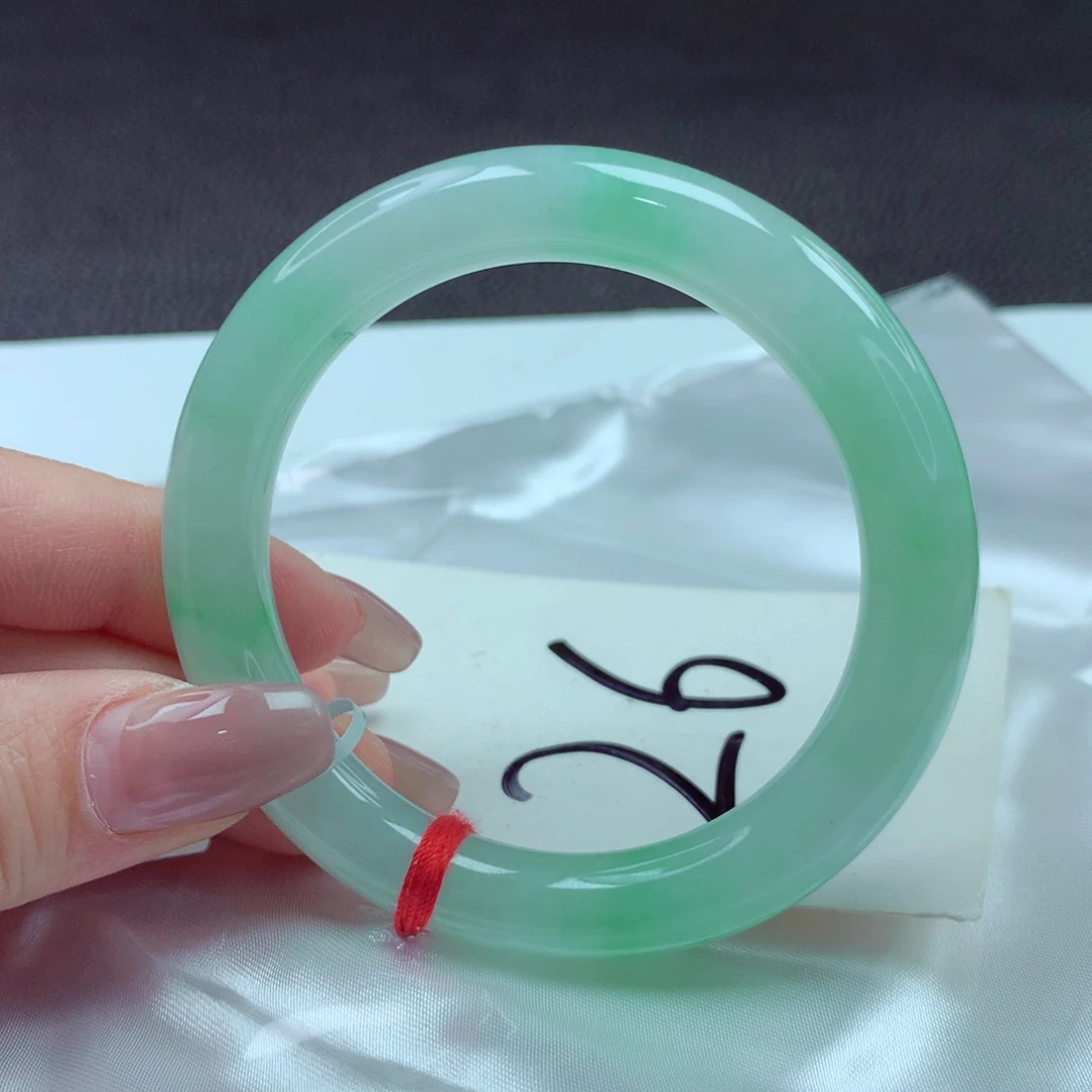 翡翠手镯未镶嵌手镯53