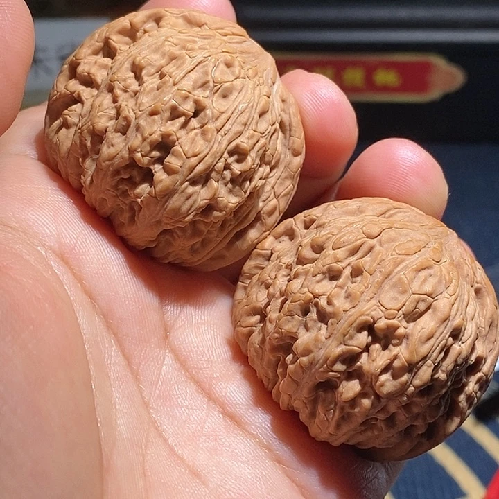 【闪购商品】文玩核桃吊坠泥鳅背