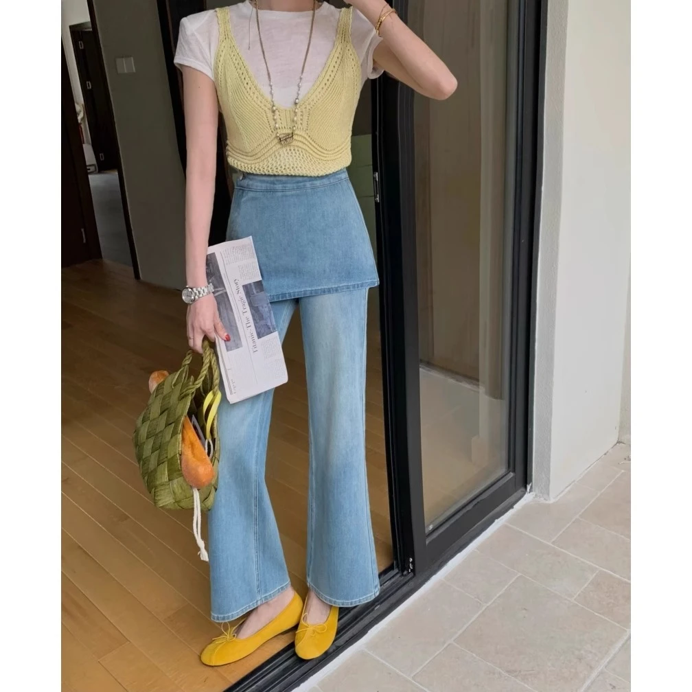 早秋出游出片穿搭茶里茶气别致设计感小众蓝色皮帘牛仔裤女夏季