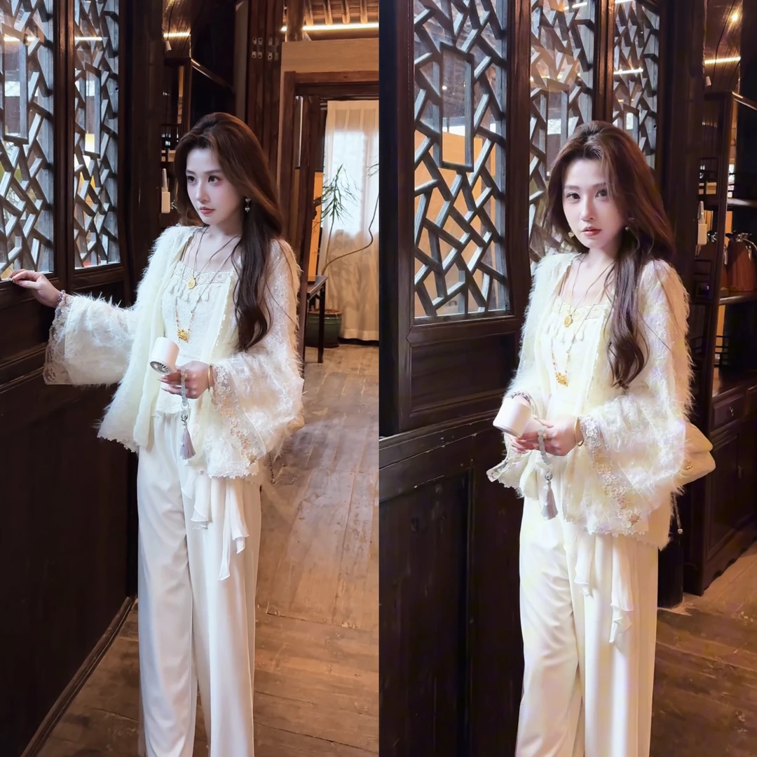 【婷婷】《心有所属》蕾丝羽毛开衫 流苏吊带小背心套装 TT2SQTL2110