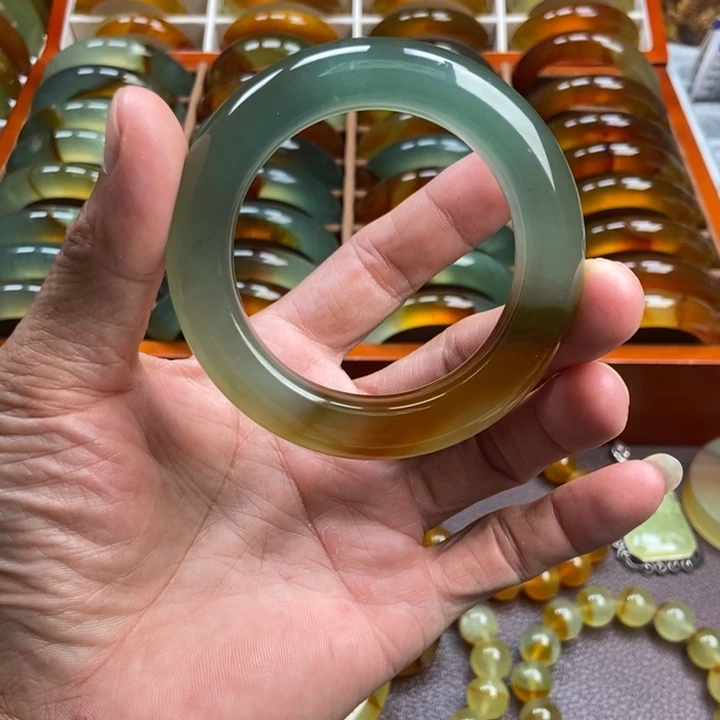 F***d蛇纹石玉未镶嵌手镯手串戒指吊坠