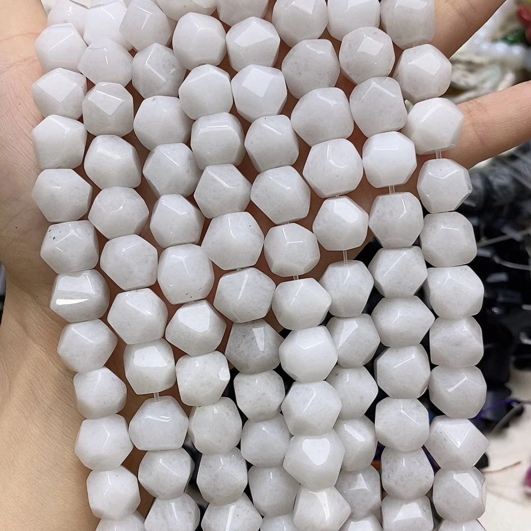 玛瑙/玉髓未镶嵌珠宝半成品玉髓一条装