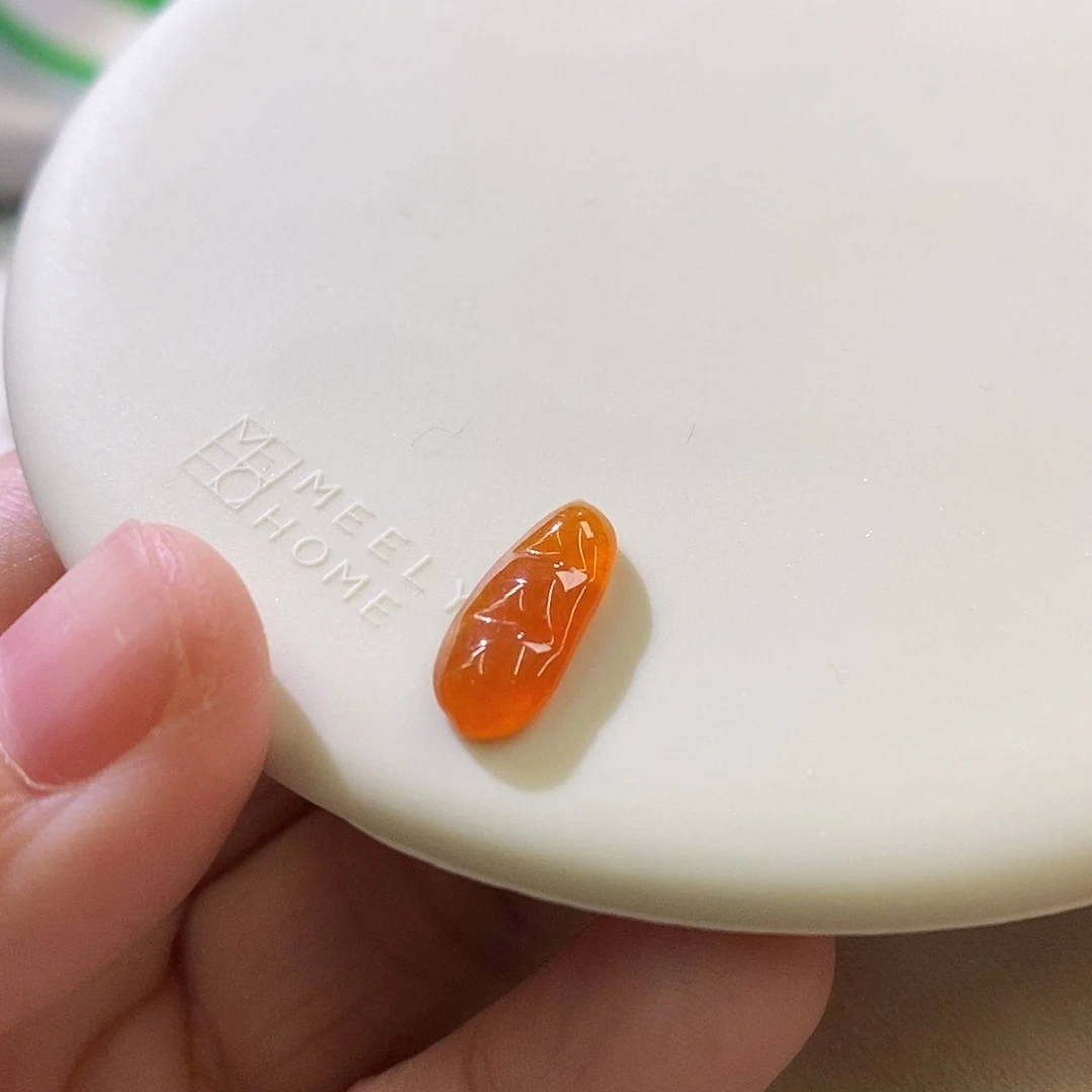 未镶嵌摆件翡翠豆子