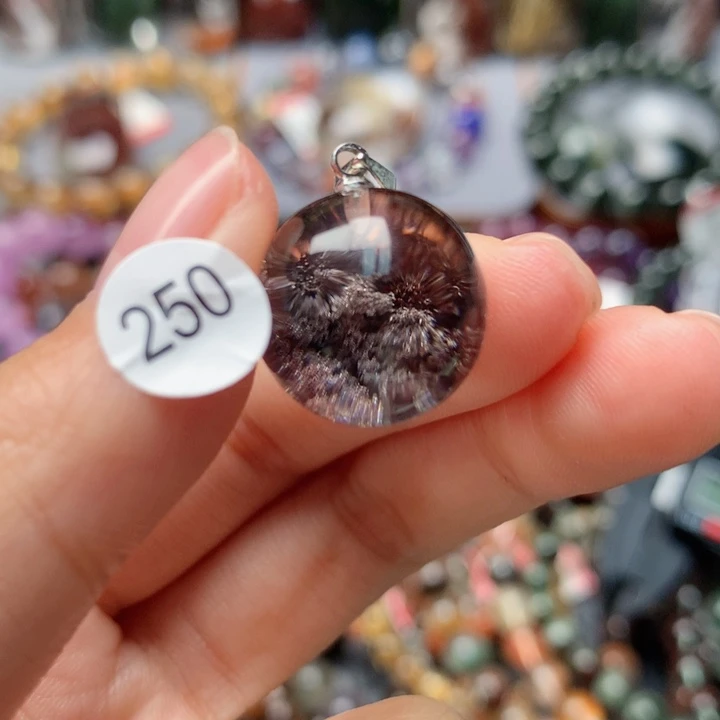 水晶吊坠(不含链)未镶嵌