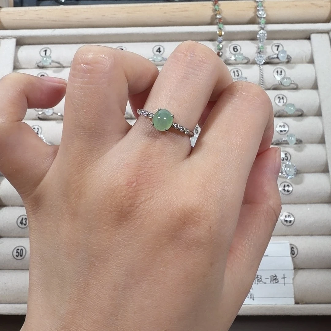 宋***宋翡翠银S925镶嵌戒指