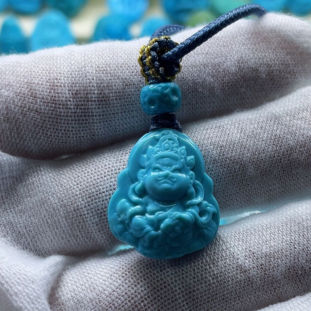 绿松石未镶嵌颈饰