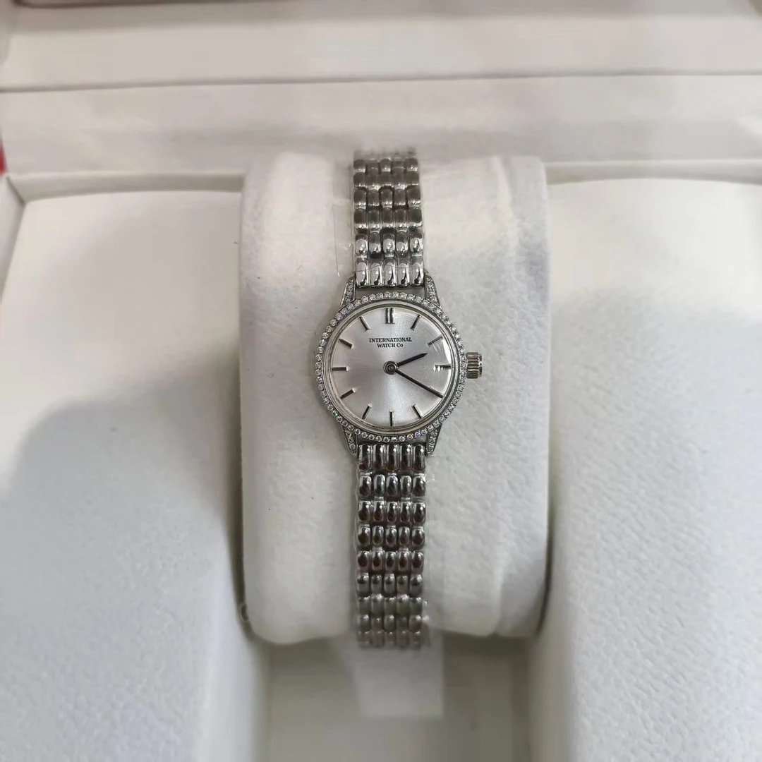 95新 IWC/万国 95新 IWC/万国 自动机械表后镶钻盘19/256107241