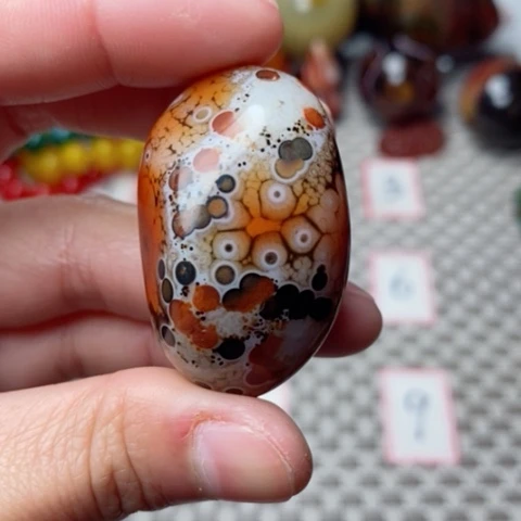 未镶嵌玛瑙/玉髓珠宝奇石