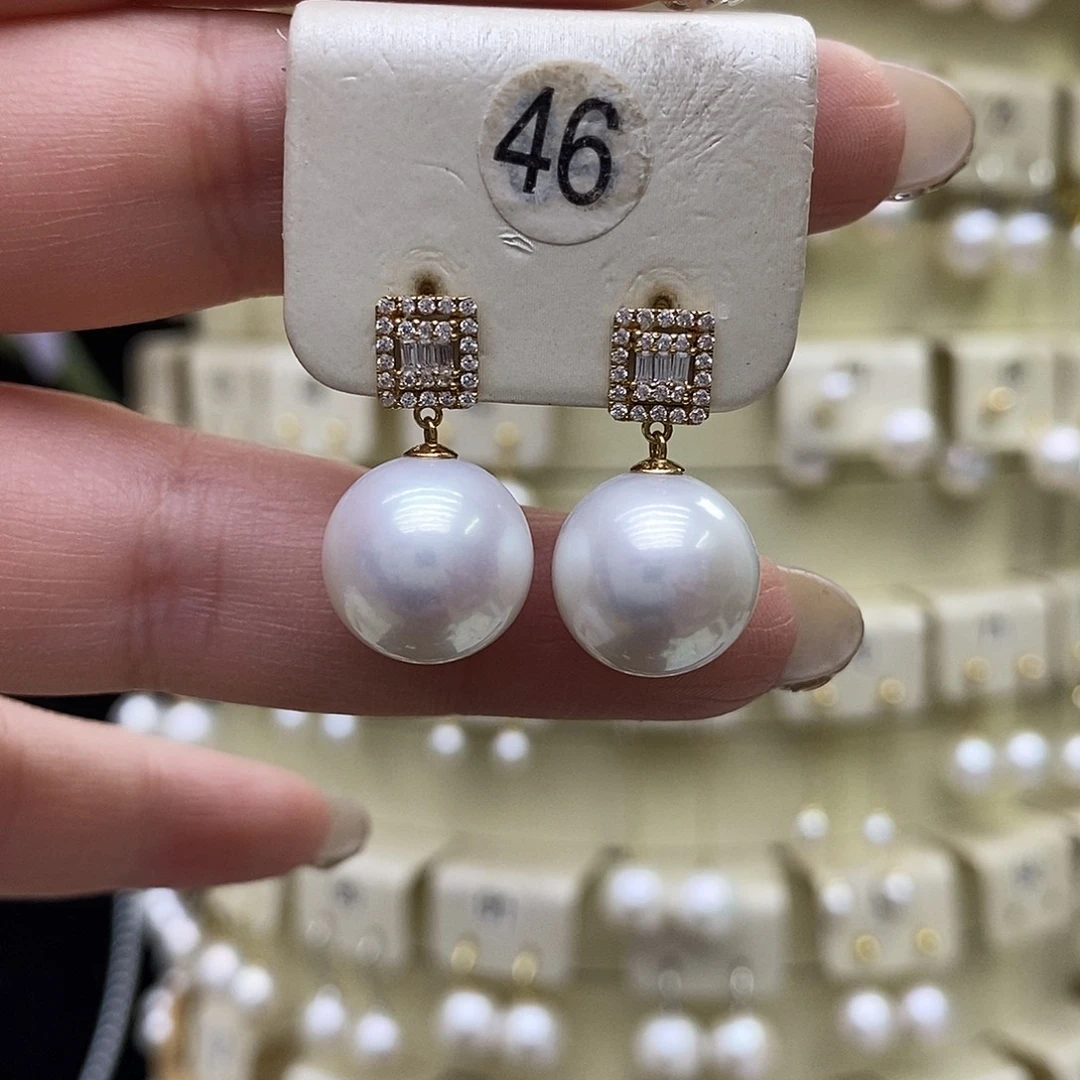 淡水珍珠耳饰18K金镶嵌