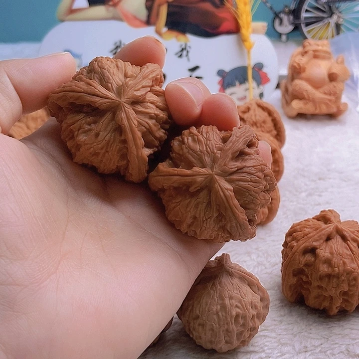 把件文玩核桃微***安三棱