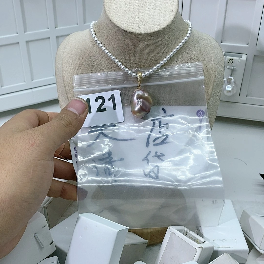 淡水珍珠颈饰合金