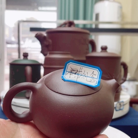 紫砂茶杯黄龙山西施壶
