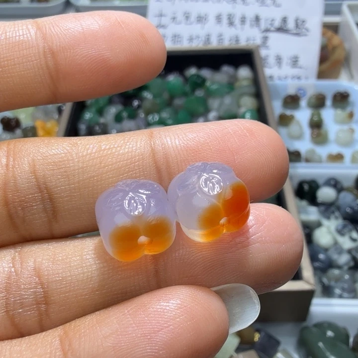 优***美和田玉未镶嵌珠宝奇石