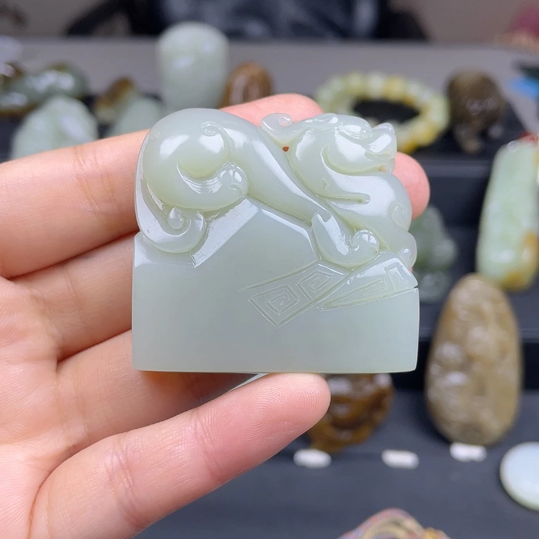 ꧁***࿐和田玉未镶嵌颈饰