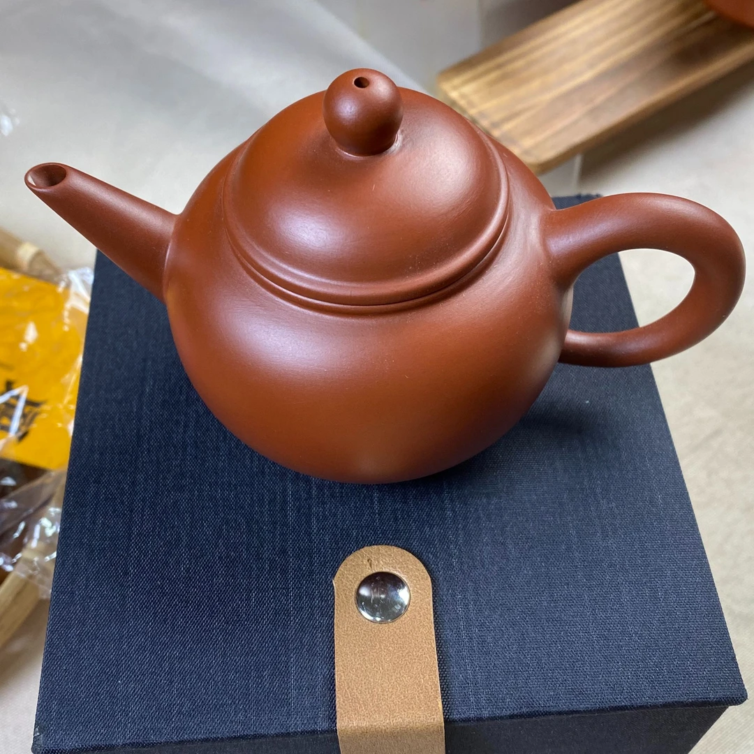 潮州朱泥壶半手工 大水平140毫升 壶底微瑕介意勿拍！