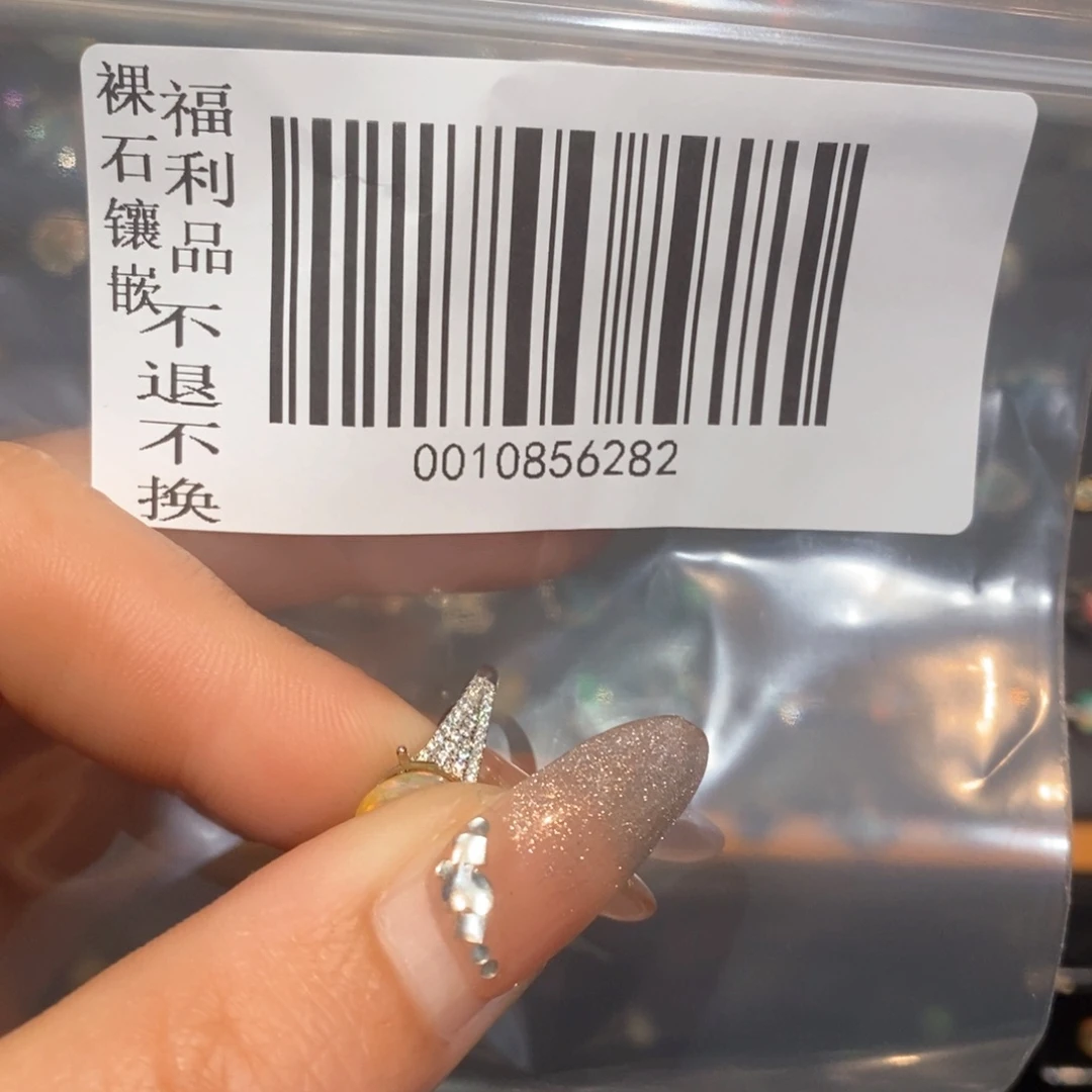 欧泊戒指欧泊银S925镶嵌H****?