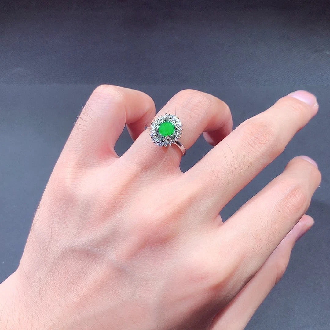 翡翠戒指未镶嵌翡翠