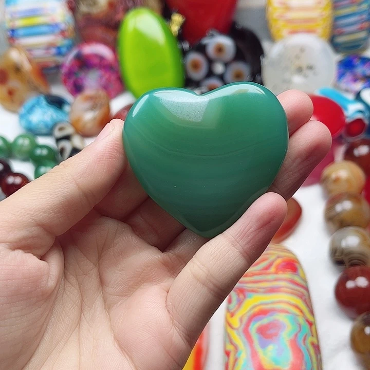 玛瑙/玉髓未镶嵌珠宝奇石