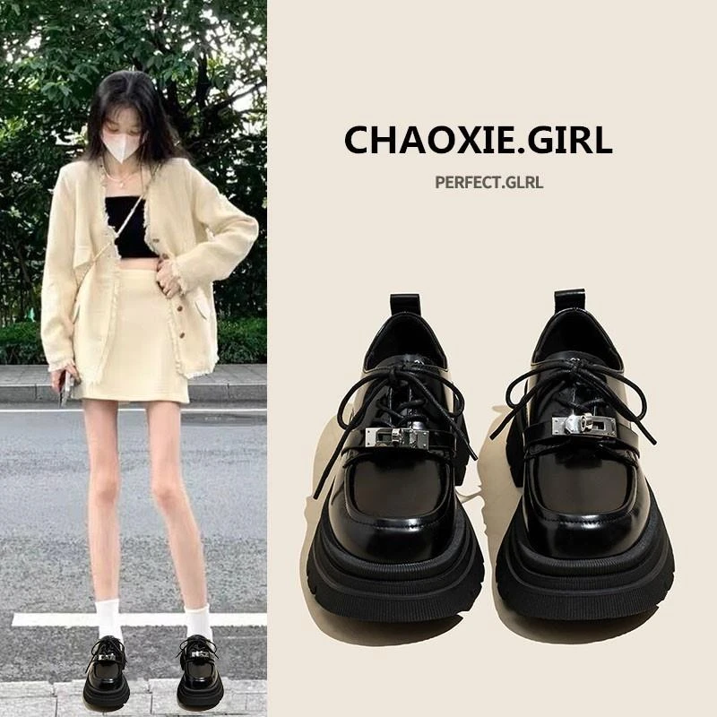 范哲萨厚底黑色小皮鞋2025女真软皮秋冬季新款系带英伦风百搭乐福