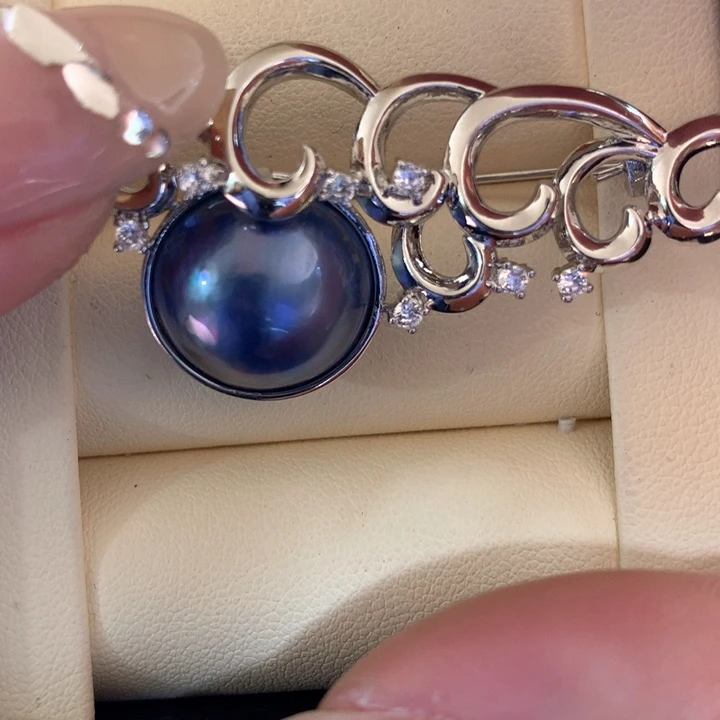 未镶嵌胸针拼合珍珠（马贝珠）