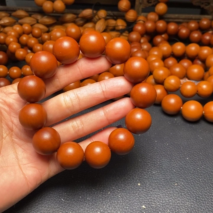 吊坠橄榄核1.85尺寸树王光珠全品