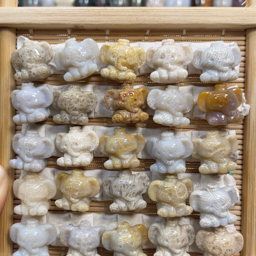 硅化玉未镶嵌颈饰小象30米1个