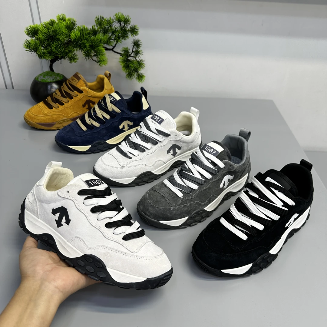 2025秋季新款厚底拼色百搭运动轻便舒适潮流时尚休闲男鞋