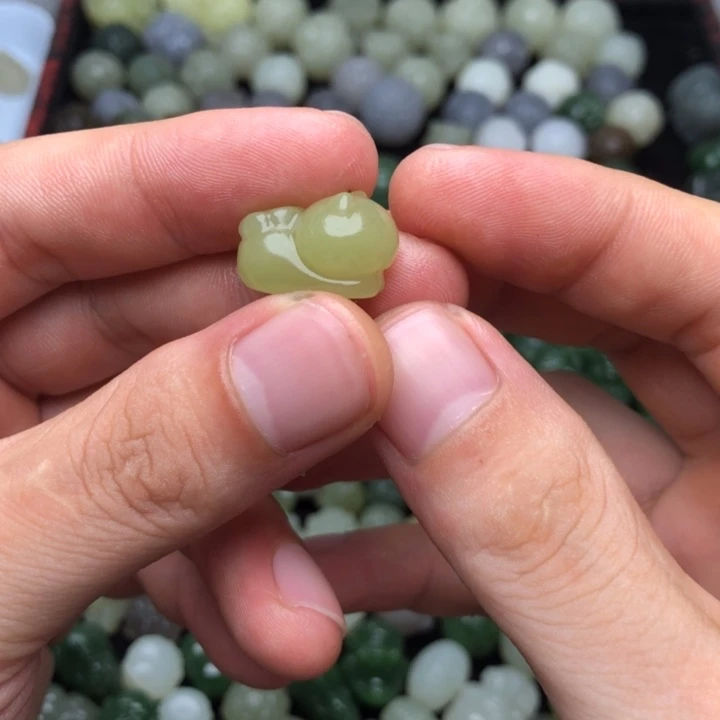 【闪购商品】和田玉未镶嵌颈饰