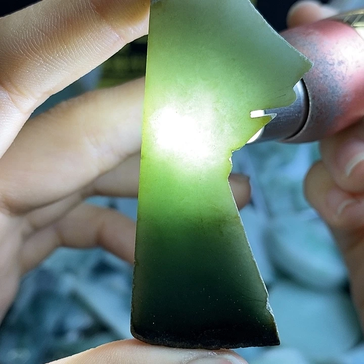 翡翠裸石纯天然翡翠